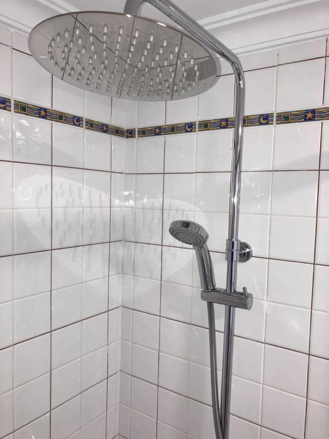 Moderno Apartamento En Casco Historico Seville Ngoại thất bức ảnh